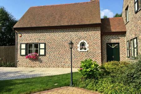 Charmes de Velupont Villa Braives Kültér fotó